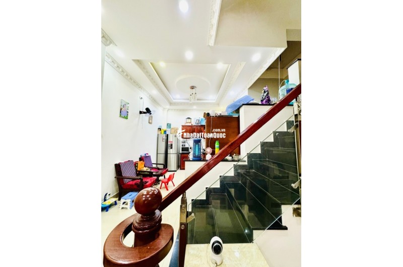 Bán nhà mặt phố Hiệp Bình Chánh, Thủ Đức, 75m², 4 tầng, 10.35  tỷ
